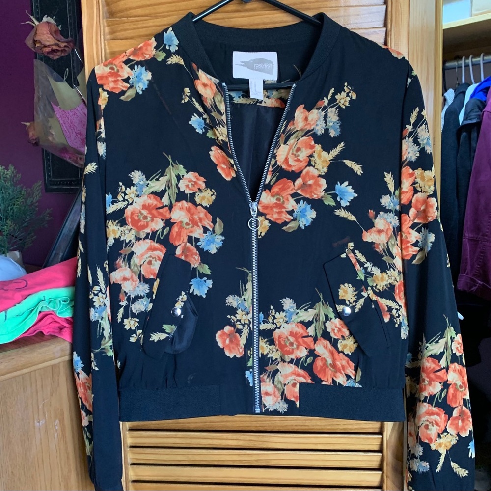 ‼️Closet Clean Out Sale Floral Bomber Jacket